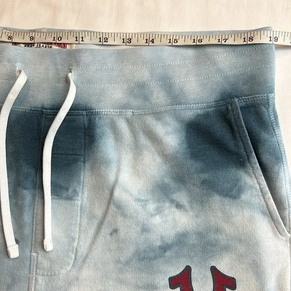 True Religion Camouflage Logo Men's Sweat Shorts SZ Large New - Picture 8 of 10